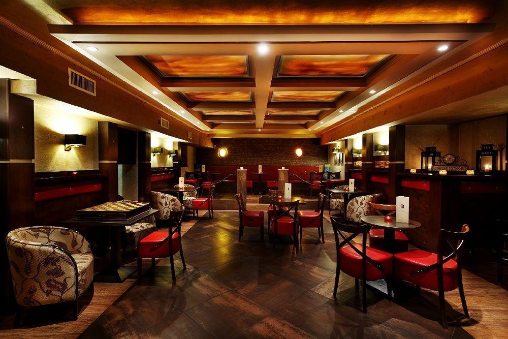 Hotel Papuga Park Wellness Marrakesz & 4*