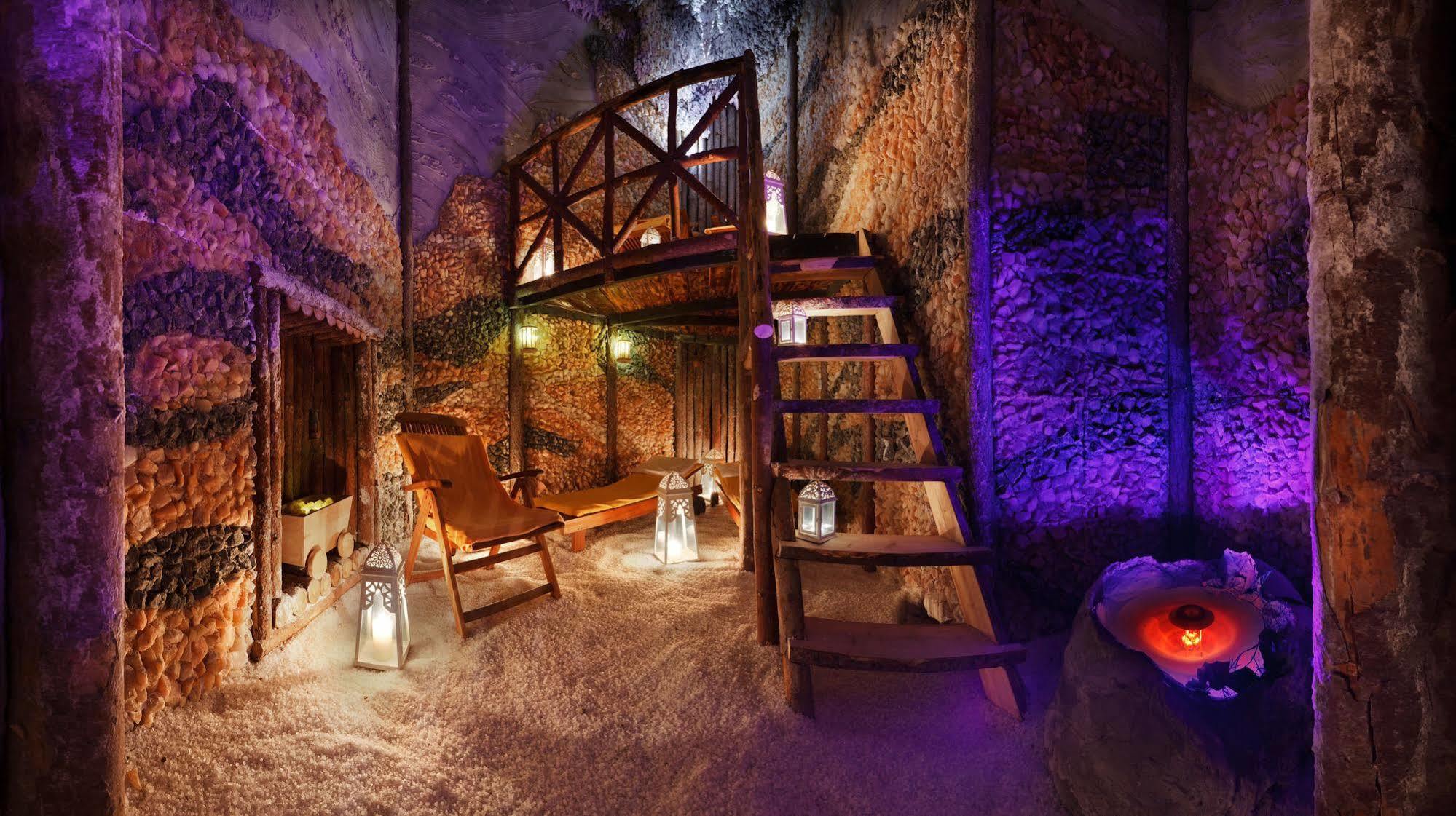 Papuga Park Wellness&spa Hotel 4*