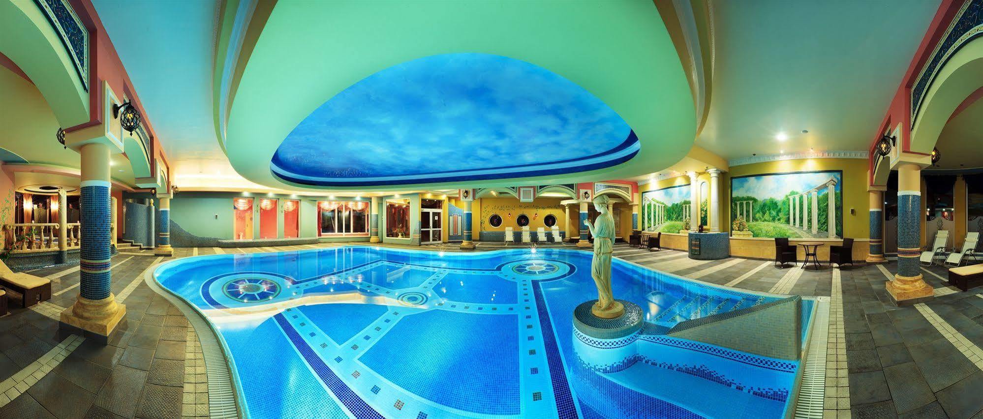 Hotel Papuga Park Wellness&spa 4*